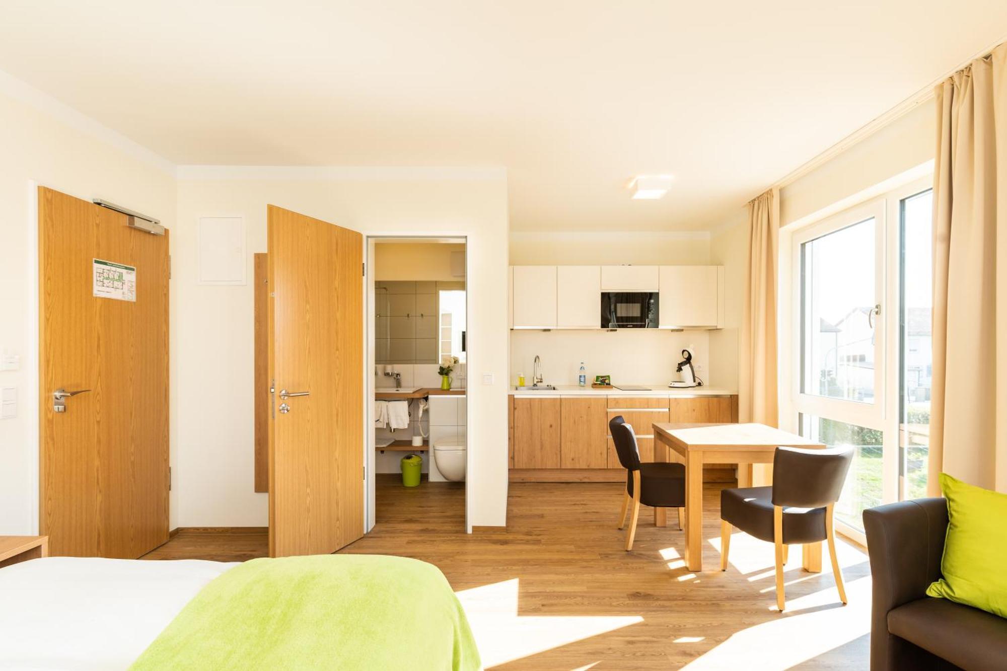 インゴルシュタット Inhouse - Wohnen Auf Zeitアパートホテル エクステリア 写真