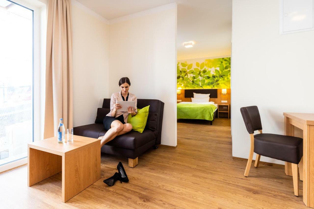 インゴルシュタット Inhouse - Wohnen Auf Zeitアパートホテル エクステリア 写真