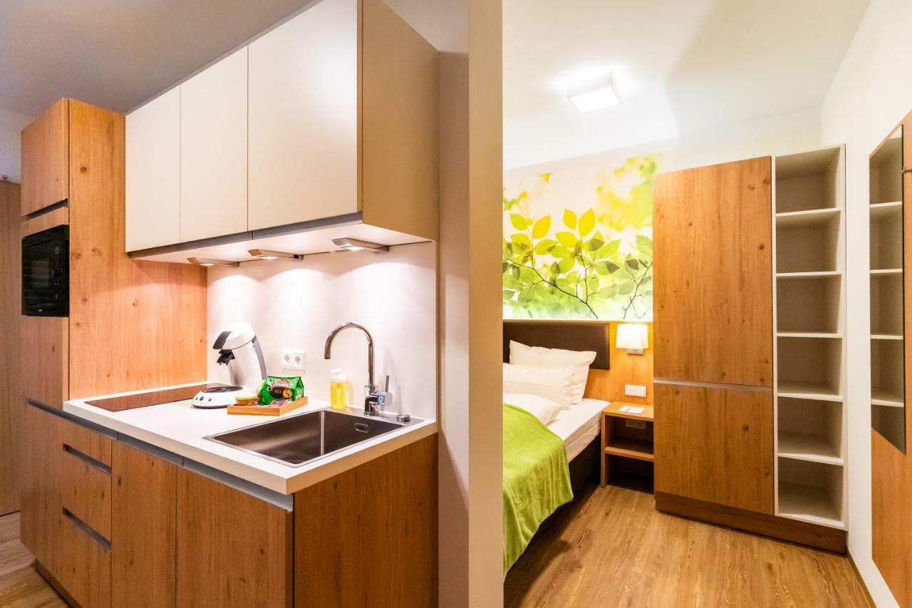 インゴルシュタット Inhouse - Wohnen Auf Zeitアパートホテル エクステリア 写真